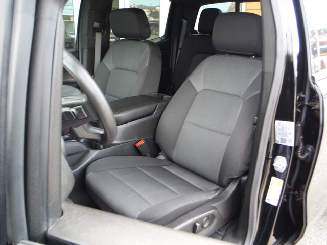 Used 2024 Chevrolet Colorado Trail Boss w/ Advanced Trailering Package AWD/4WD image 4