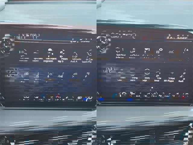 New 2026 Chevrolet Traverse LT w/ Driver Confidence Package image 18