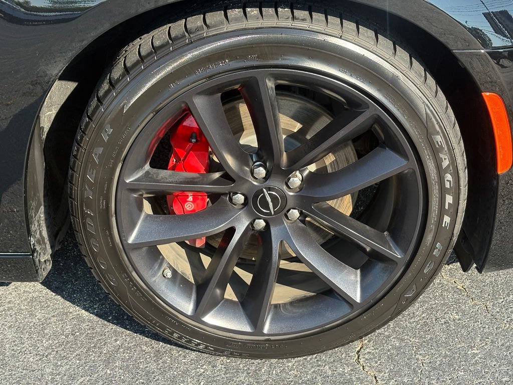 Used 2023 Chrysler 300 C RWD image 29