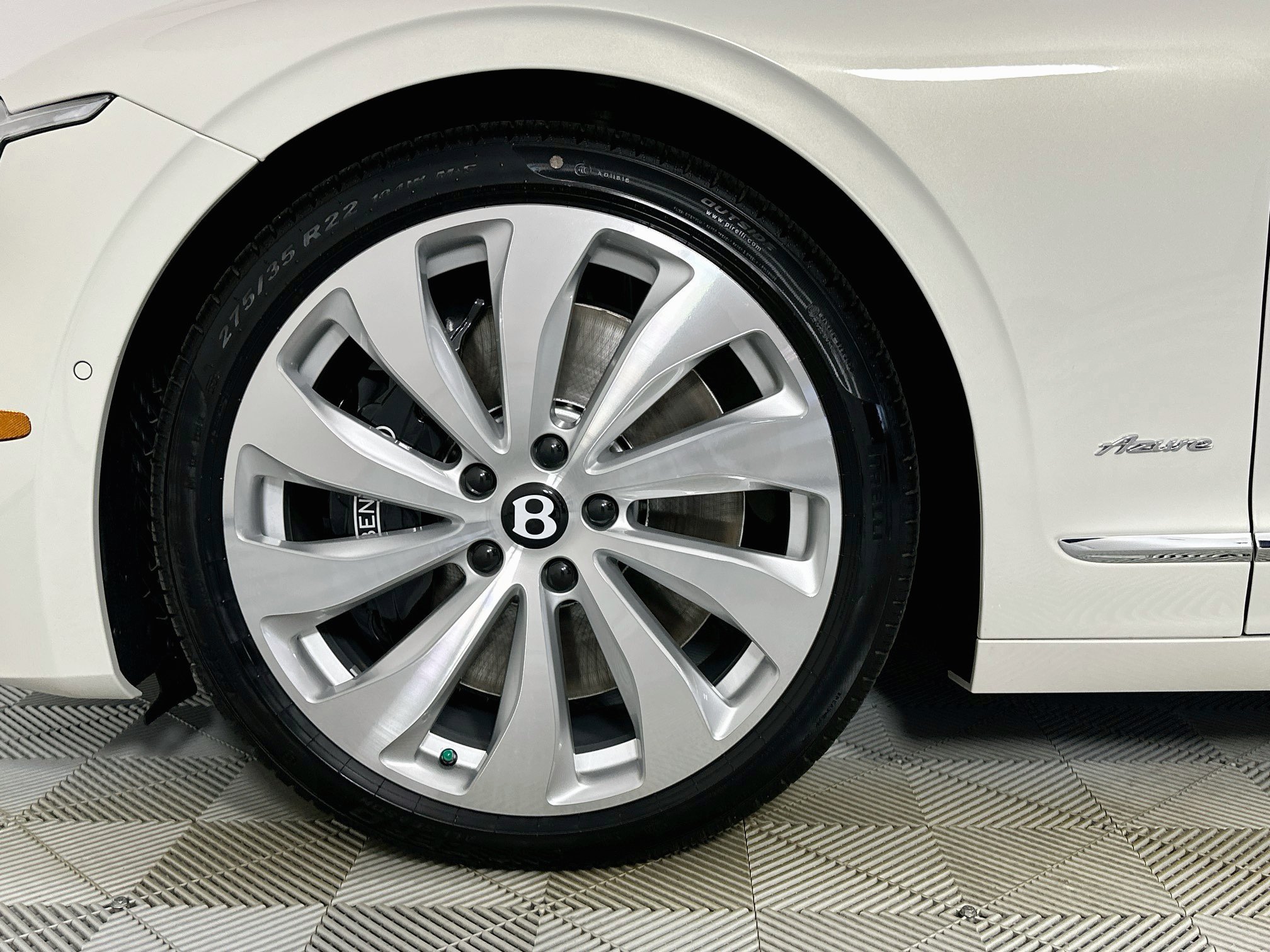 New 2027 Bentley Flying Spur AWD/4WD image 9