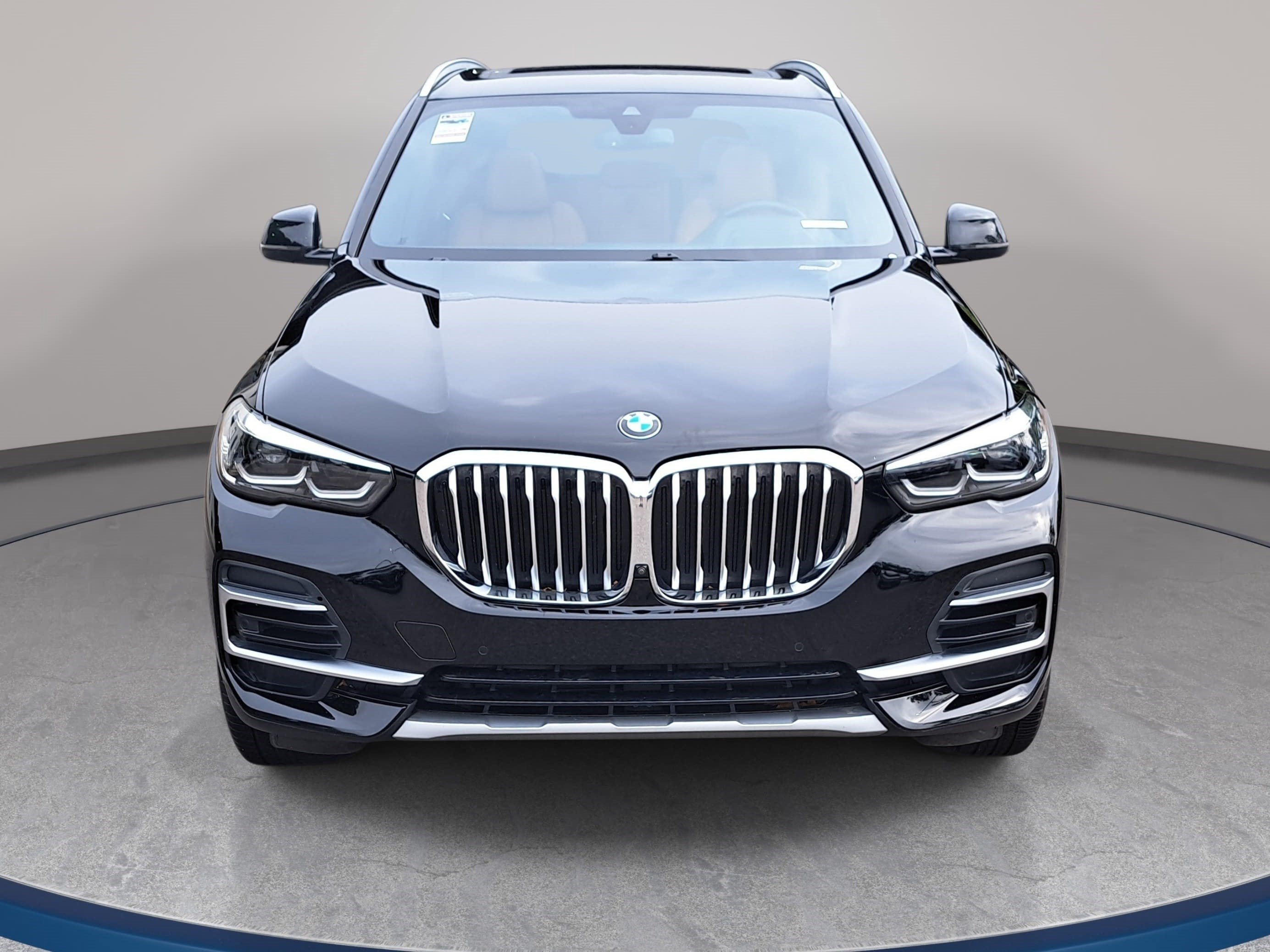 Used 2022 BMW X5 xDrive40i w/ Premium Package AWD/4WD image 2