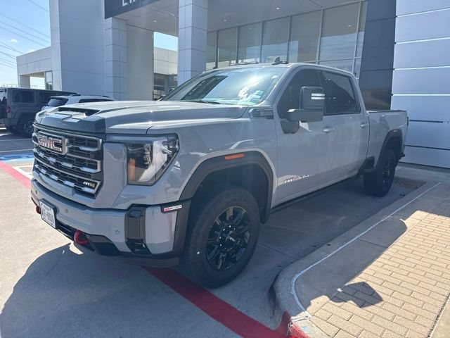 Used 2025 GMC Sierra 2500 AT4 w/ AT4 Premium Plus Package AWD/4WD image 2