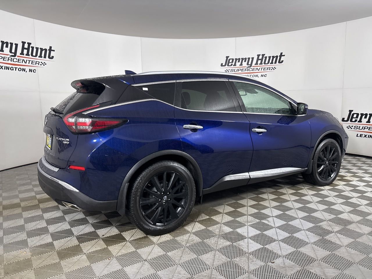 Used 2023 Nissan Murano Platinum w/ Cargo Package image 4