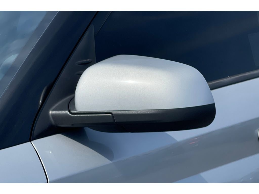 Used 2021 Hyundai Venue SE image 47