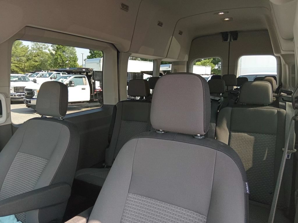 Certified 2025 Ford Transit 350 XLT RWD image 15