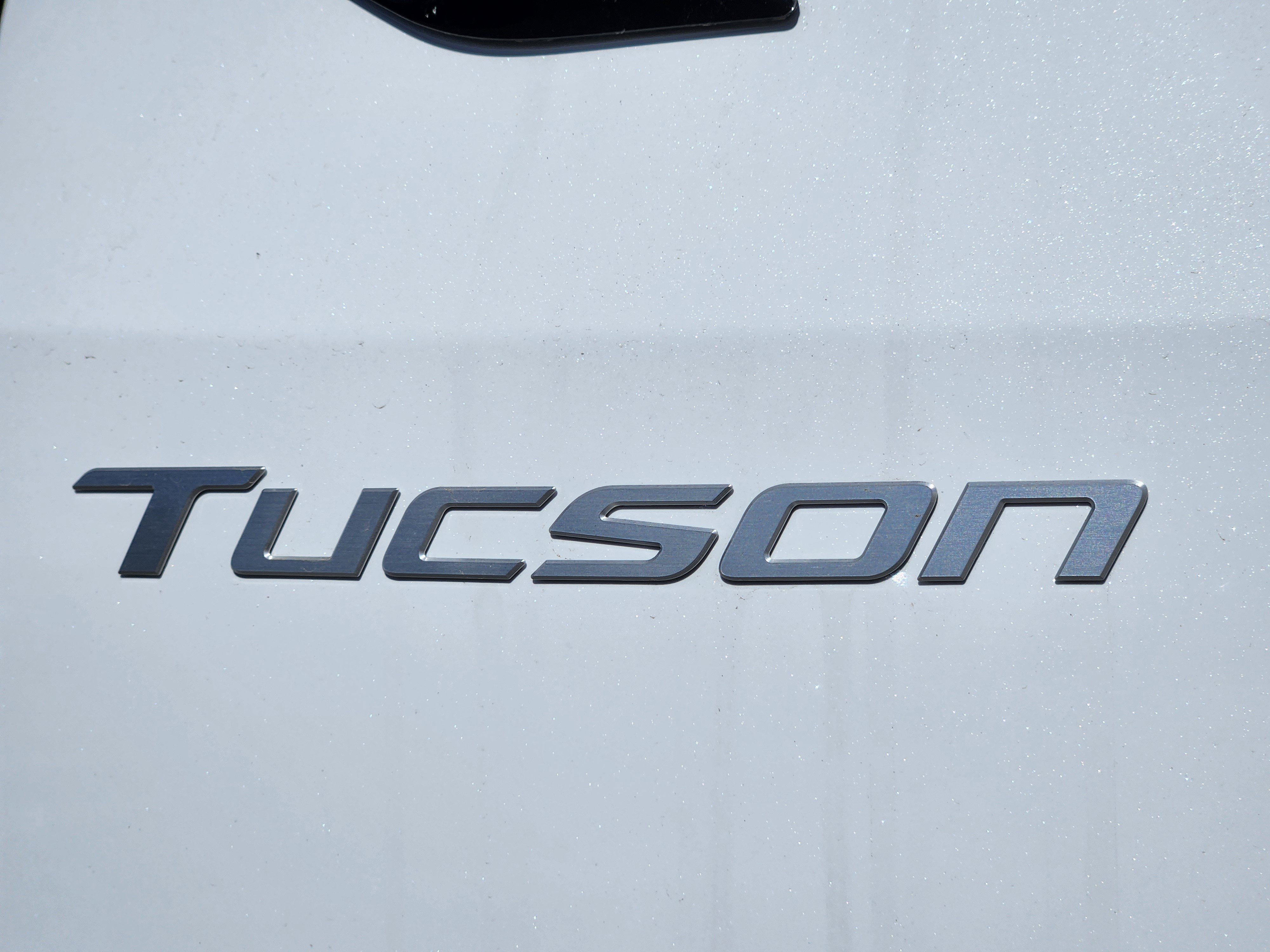 New 2026 Hyundai Tucson Limited AWD/4WD image 13