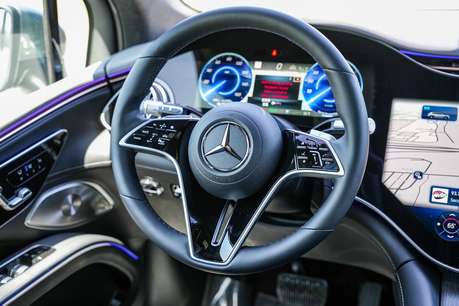 New 2026 Mercedes-Benz EQS 550 4MATIC SUV image 15