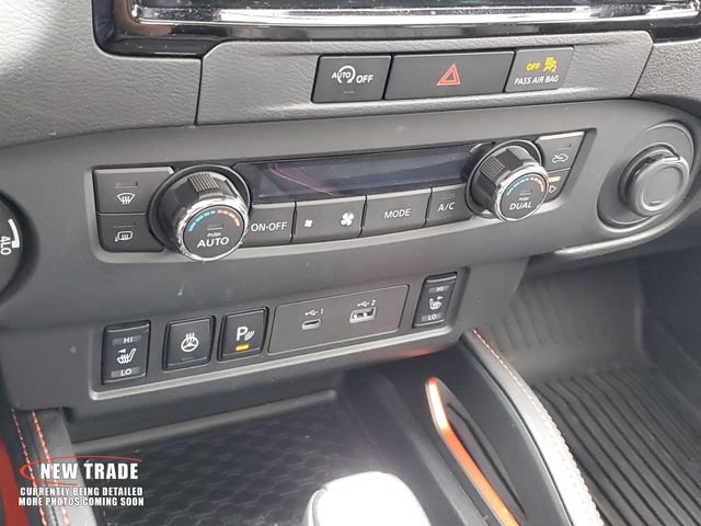 Used 2024 Nissan Frontier PRO-4X w/ Pro Premium Package AWD/4WD image 27