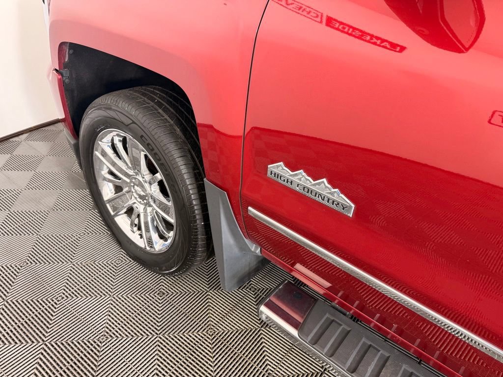 Used 2018 Chevrolet Silverado 1500 High Country w/ LPO, Protection Package AWD/4WD image 10