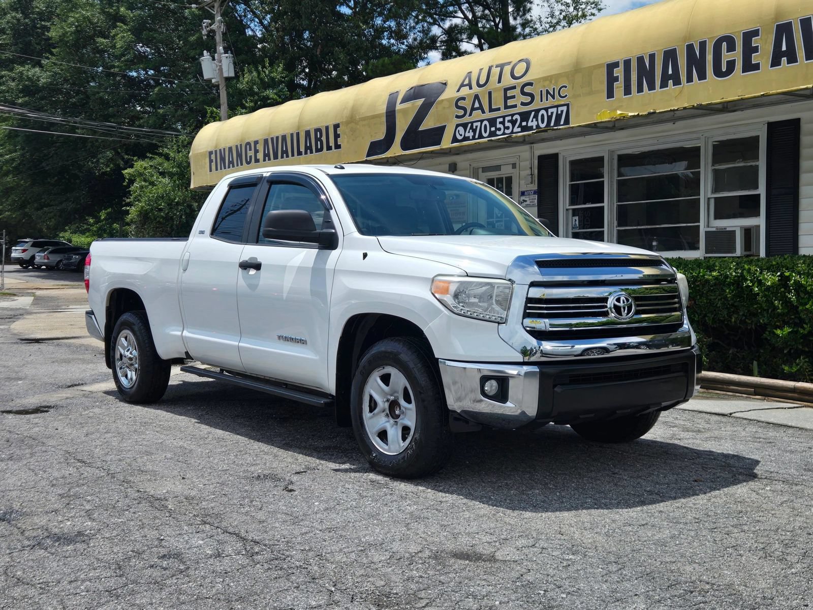 Used 2016 Toyota Tundra SR5 w/ SR5 Upgrade Package