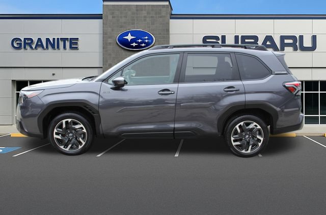 Used 2025 Subaru Forester Premium AWD/4WD image 7
