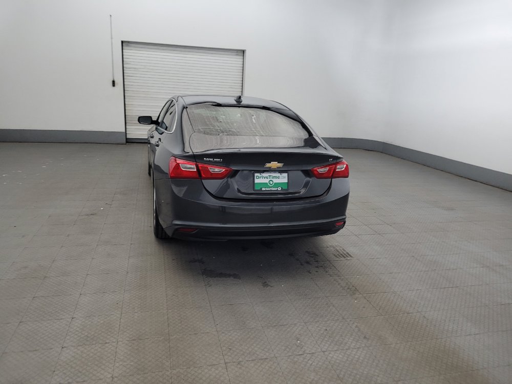 Used 2018 Chevrolet Malibu LT FWD image 6