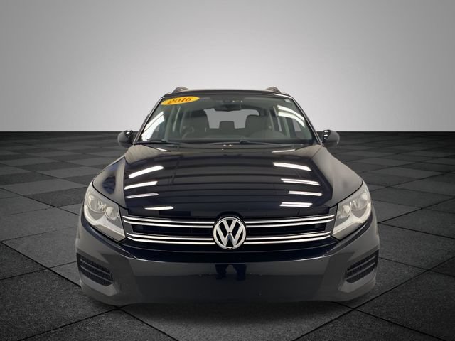 Used 2016 Volkswagen Tiguan S AWD/4WD image 2