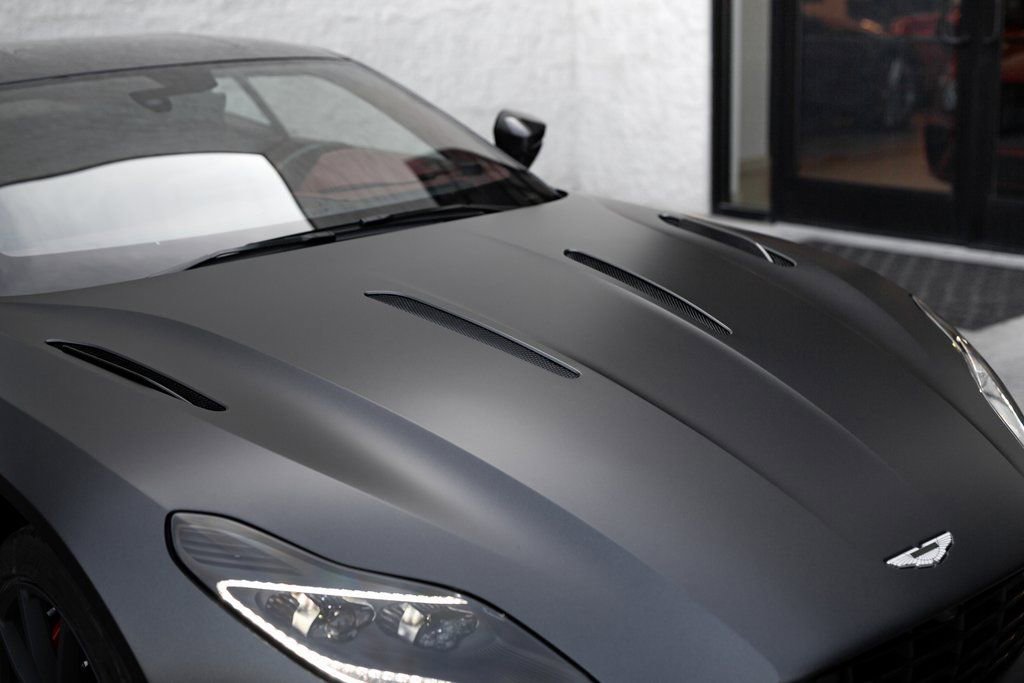 Used 2023 Aston Martin DB11 V12 image 18