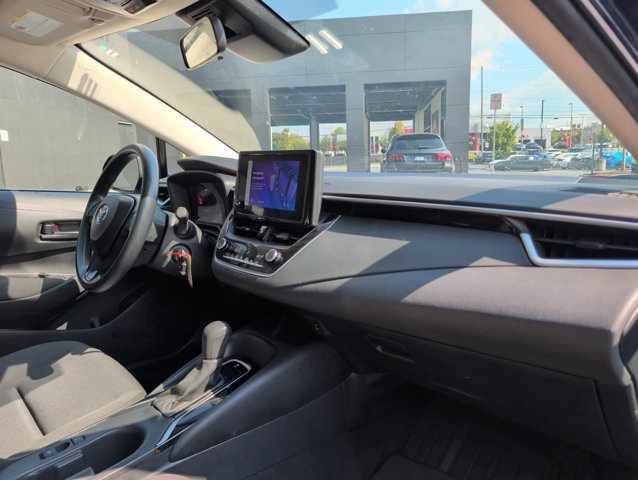 Used 2024 Toyota Corolla LE FWD image 29