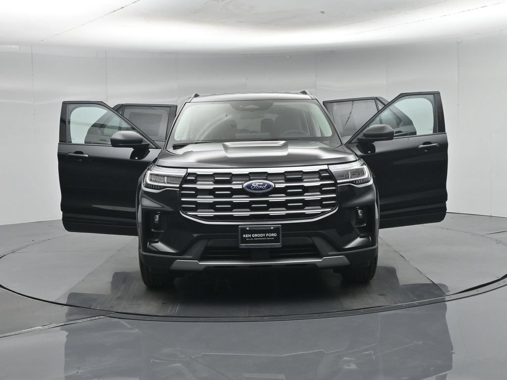 New 2026 Ford Explorer Active w/ Active Comfort Package RWD image 32
