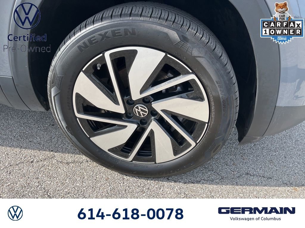 Used 2025 Volkswagen Atlas SE AWD/4WD image 13