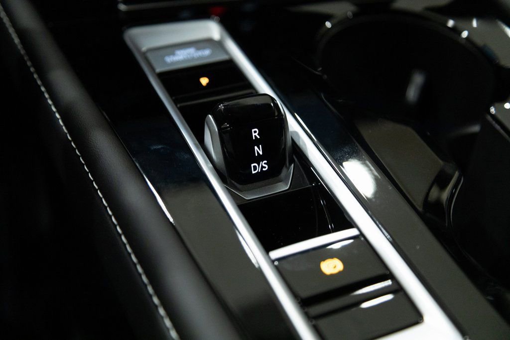 New 2026 Volkswagen Atlas Cross Sport SE image 18