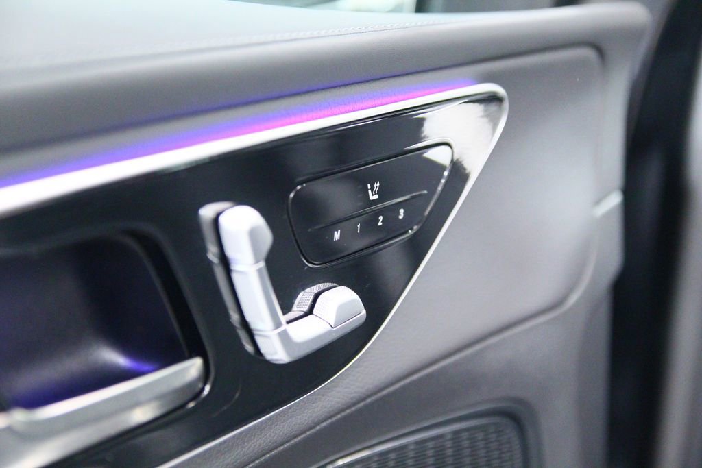 Certified 2026 Mercedes-Benz GLC 300 4MATIC image 19