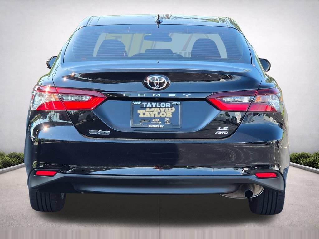 Used 2022 Toyota Camry LE AWD/4WD image 7