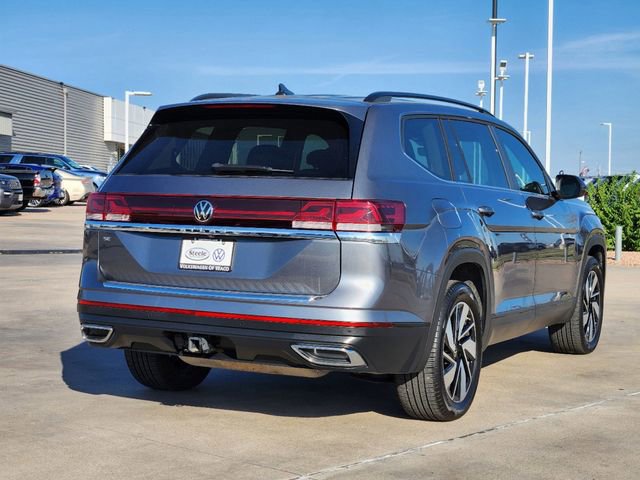 New 2024 Volkswagen Atlas SE image 3