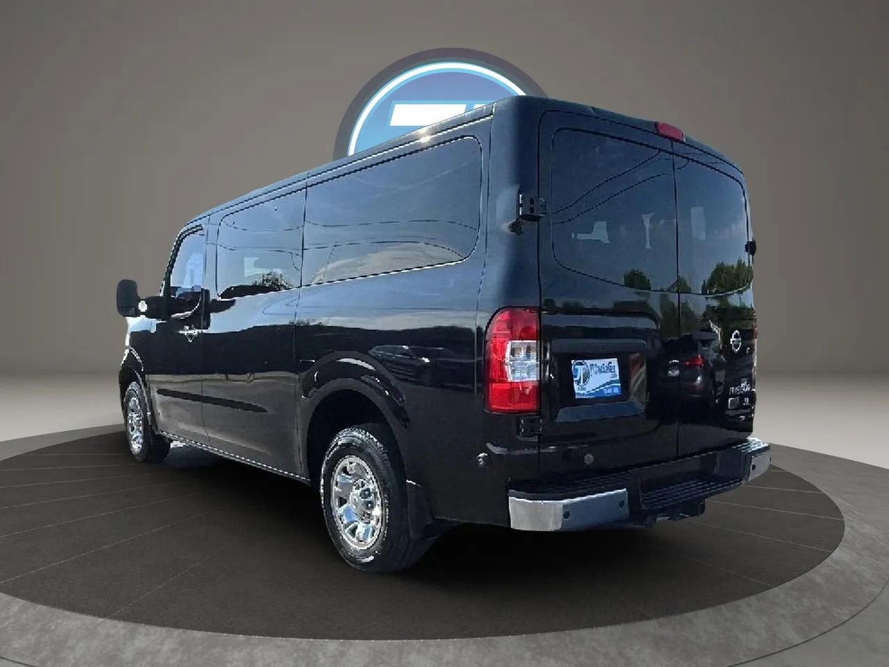 Used 2014 Nissan NV 3500 SL w/ Technology Package RWD image 14