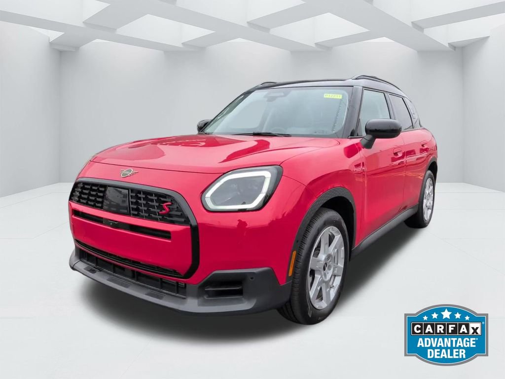 Used 2025 MINI Cooper Countryman S w/ Comfort Package Max image 9