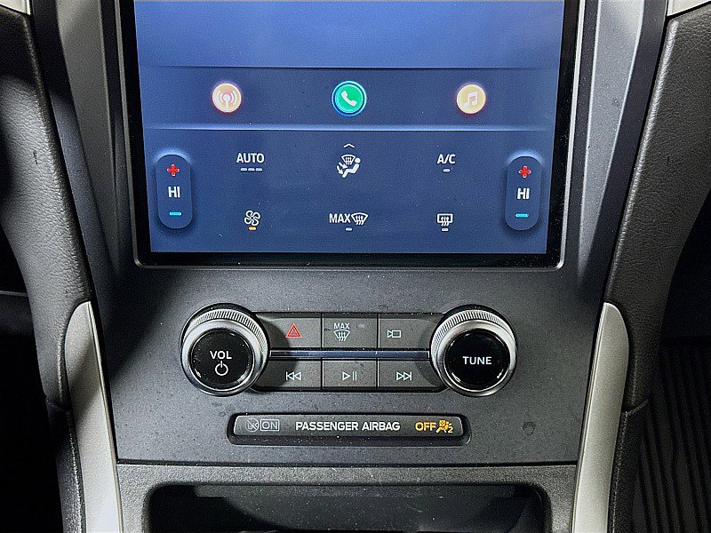 Used 2024 Ford Edge SE w/ Black Appearance Package image 17