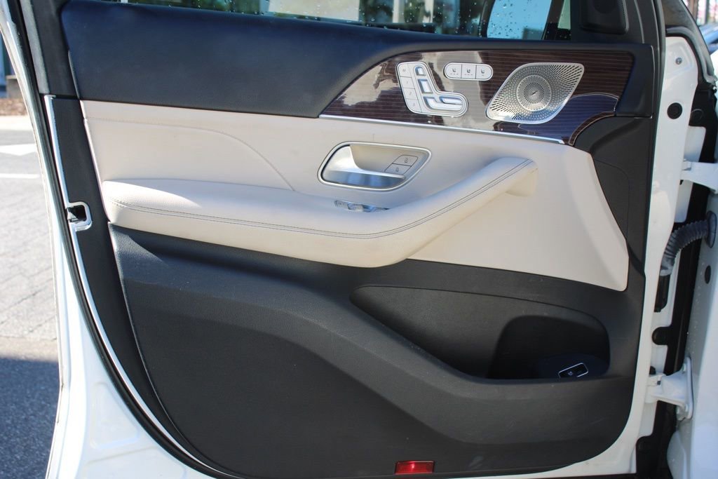 Certified 2022 Mercedes-Benz GLS 450 4MATIC image 10