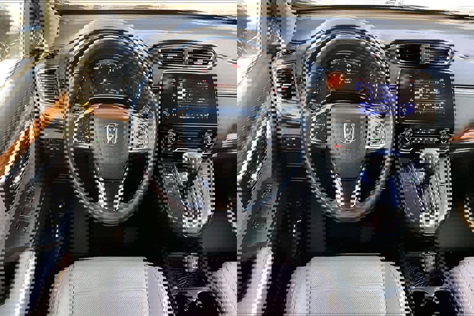 Used 2018 Honda CR-V Touring image 6