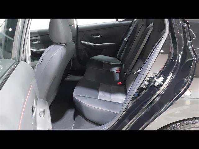 Used 2025 Nissan Sentra SR w/ Midnight Edition FWD image 20