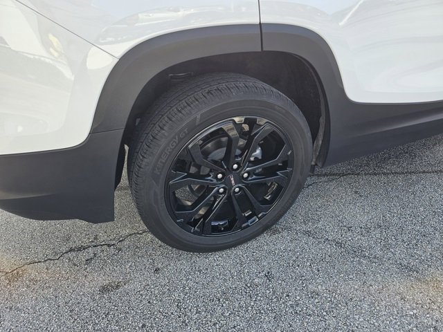 Certified 2022 GMC Terrain SLE w/ Driver Convenience Package image 13