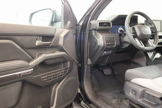 New 2026 Toyota Tacoma TRD Off-Road AWD/4WD image 8