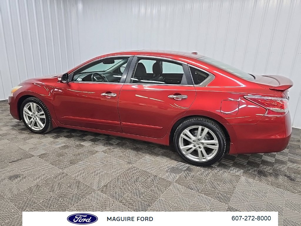 Used 2015 Nissan Altima 3.5 SL FWD image 4