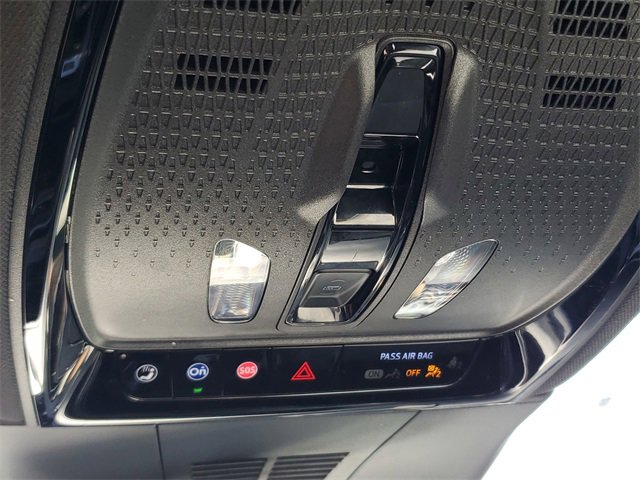 Certified 2024 Cadillac Lyriq Luxury image 22