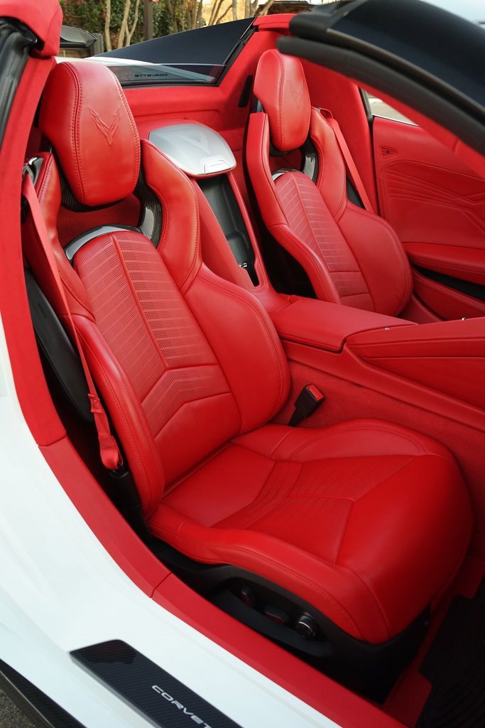 Used 2025 Chevrolet Corvette Z06 w/ Z07 Performance Package image 8