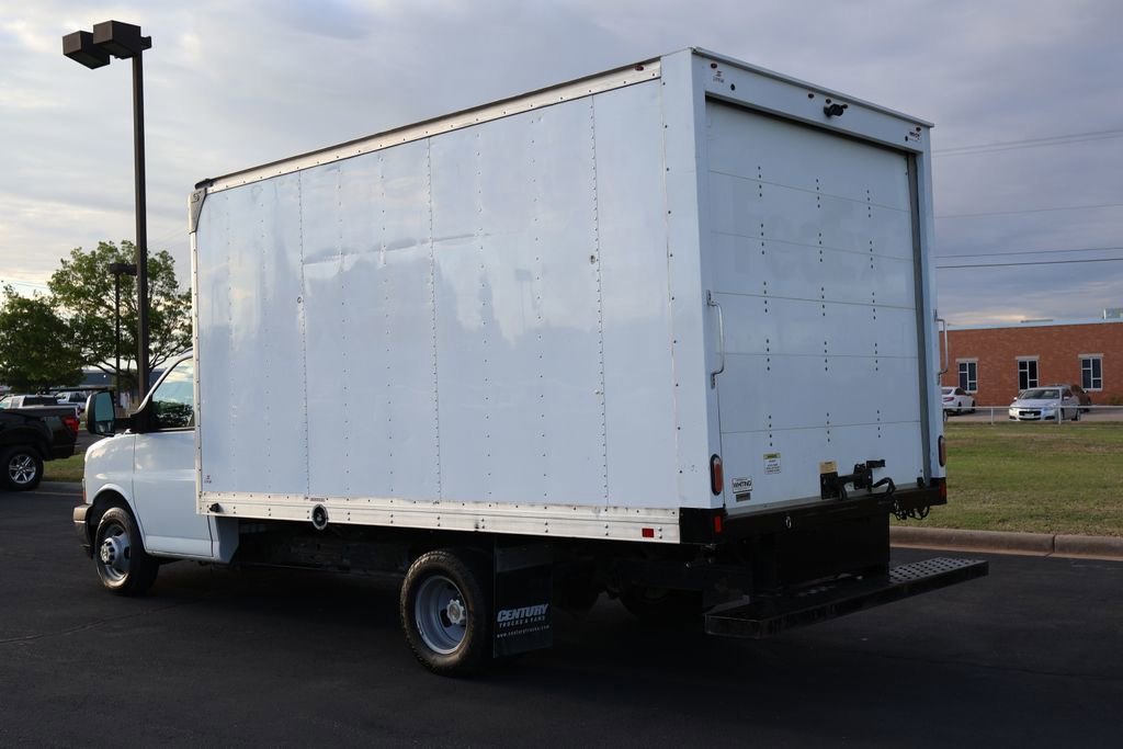 Used 2021 Chevrolet Express 3500 w/ Power Convenience Package image 11