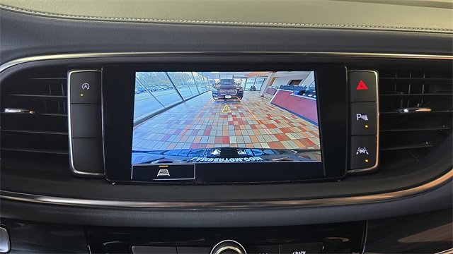 Used 2023 Buick Enclave Essence w/ LPO, Touring Package image 19