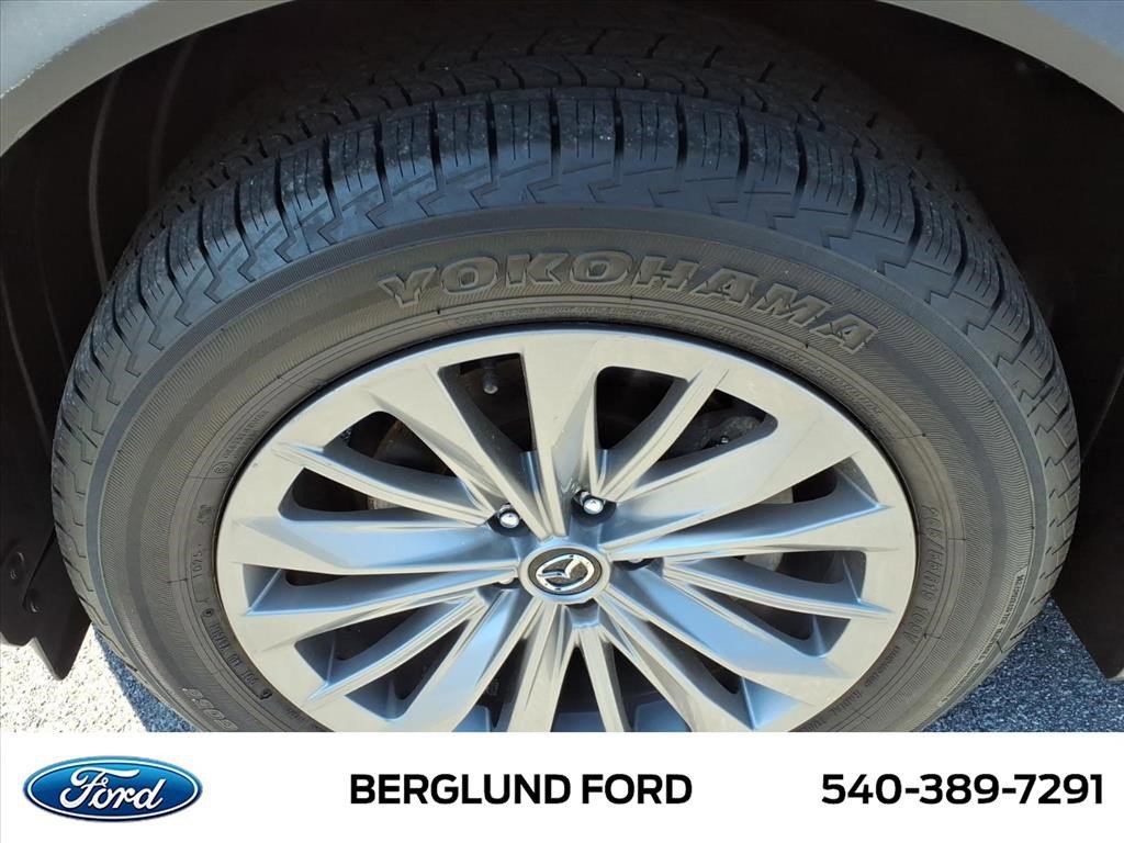Used 2024 MAZDA CX-90 3.3 Turbo w/ Preferred Plus AWD/4WD image 11