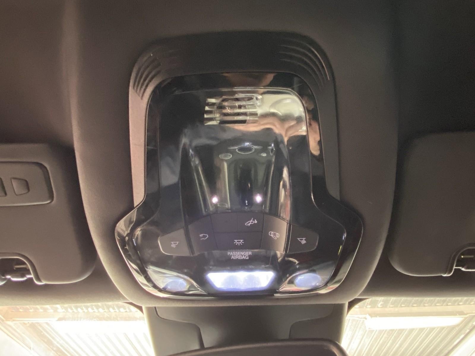 Used 2019 Alfa Romeo Giulia Quadrifoglio w/ Driver Assist Dynamic Package image 27