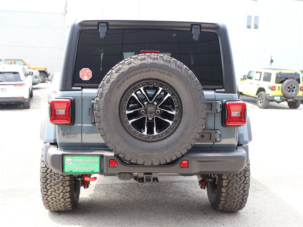 New 2026 Jeep Wrangler Unlimited Rubicon w/ Xtreme 35 Tire Package AWD/4WD image 4