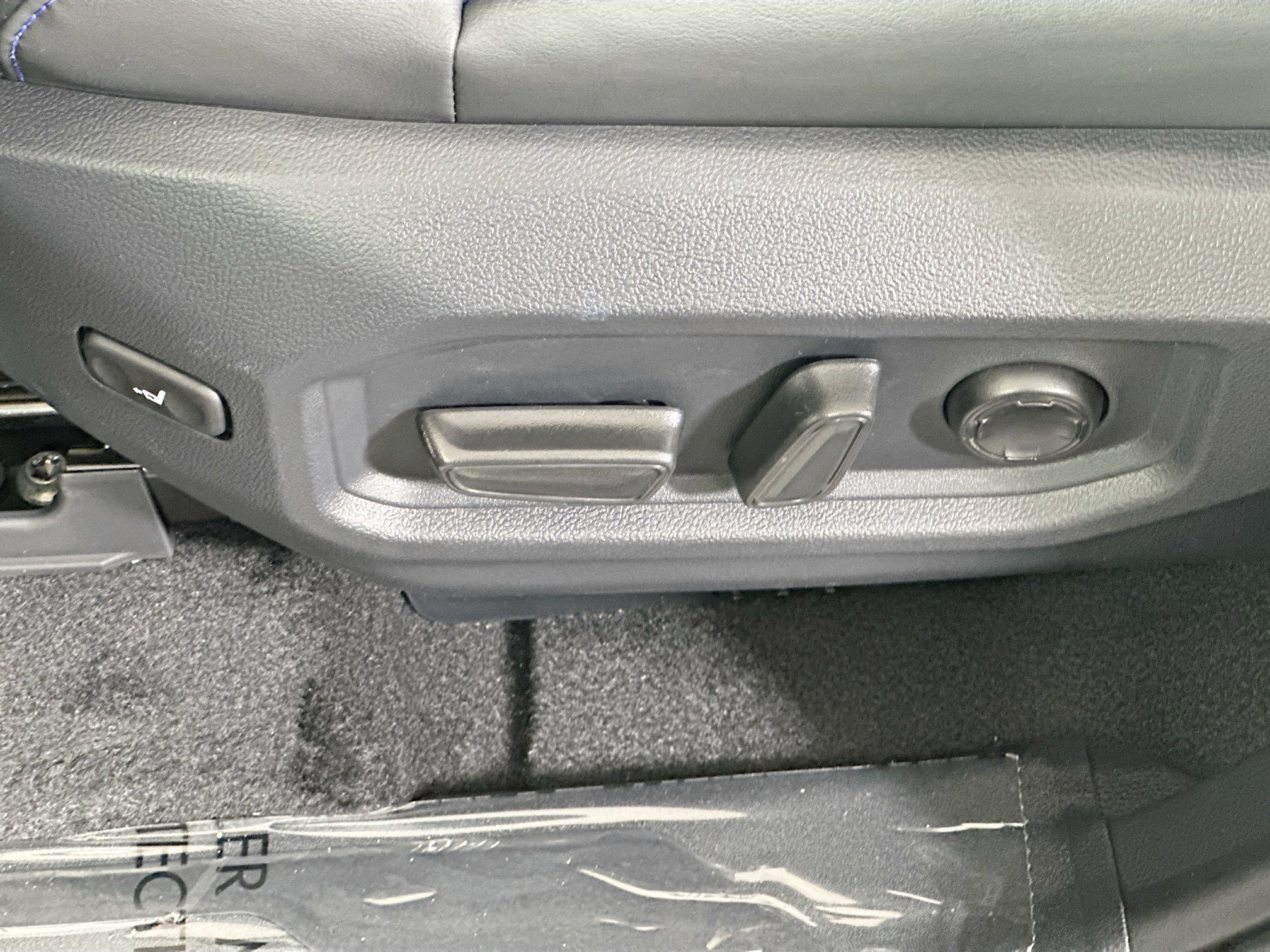 New 2026 Toyota Tundra Platinum AWD/4WD image 13