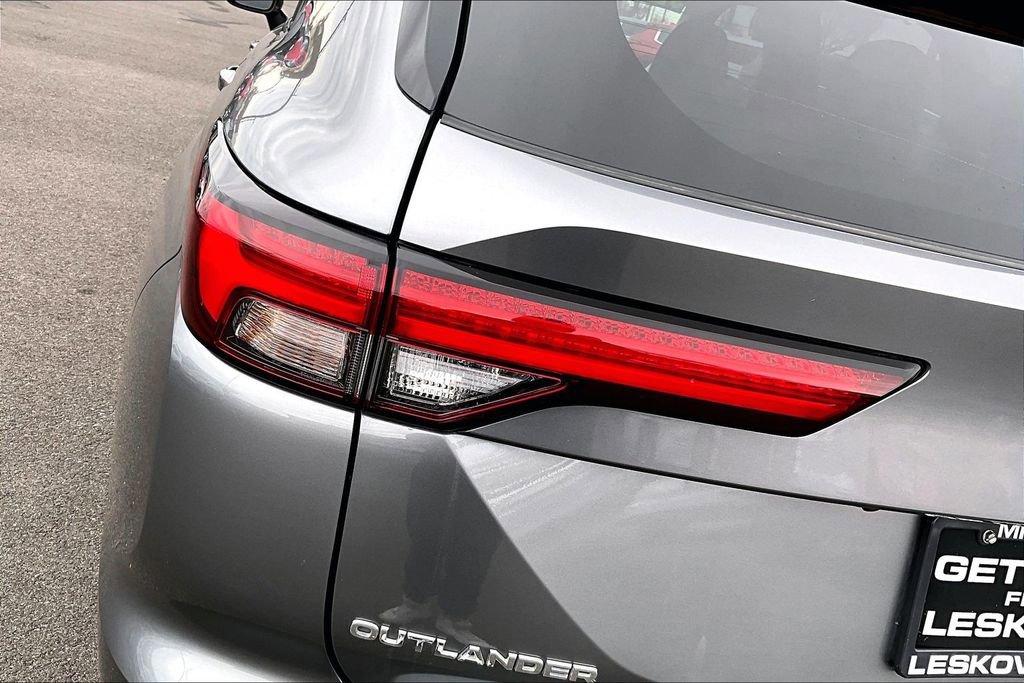Used 2024 Mitsubishi Outlander SEL image 30