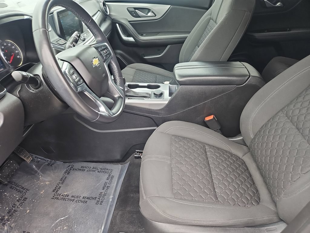 Used 2020 Chevrolet Blazer LT AWD/4WD image 32