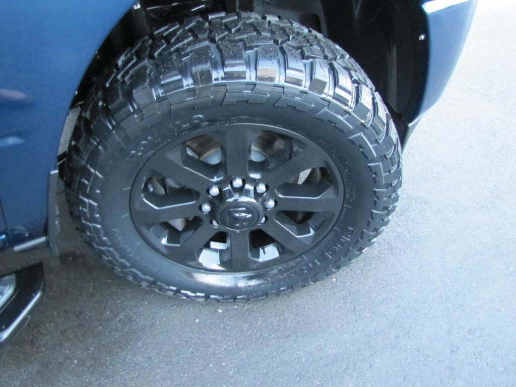 Used 2024 RAM 2500 Lone Star w/ Night Edition image 33