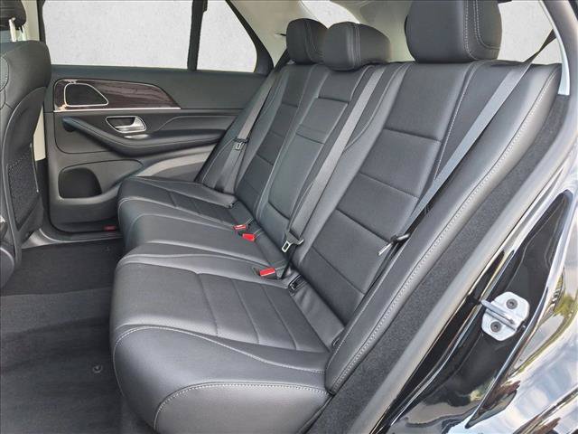 New 2026 Mercedes-Benz GLE 450e 4MATIC image 16