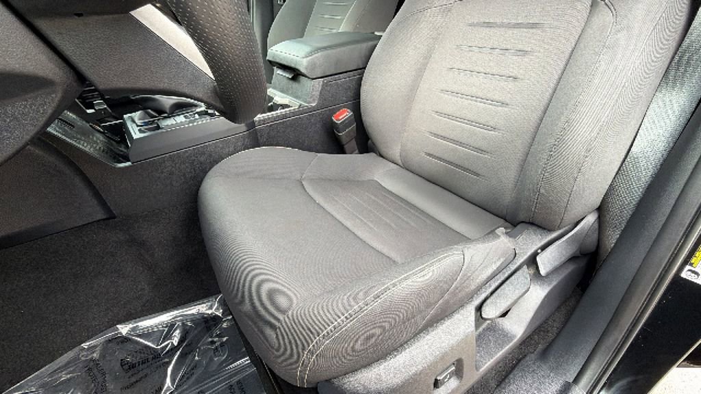 Certified 2024 Toyota Tacoma TRD Off-Road image 19