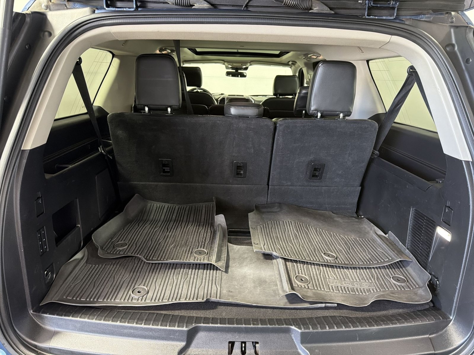 Used 2019 Ford Expedition Max Platinum AWD/4WD image 21