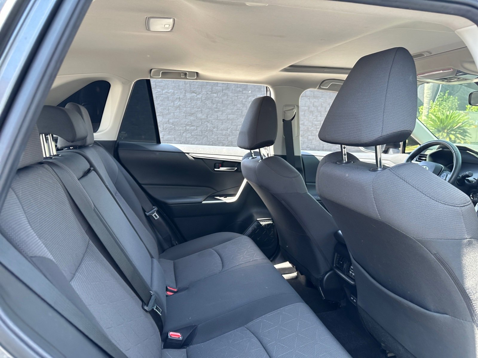 Used 2023 Toyota RAV4 XLE image 18