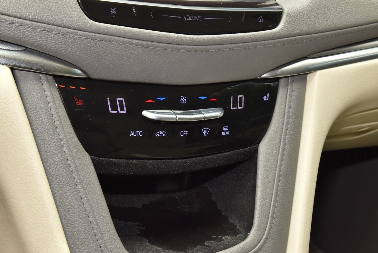 Used 2019 Cadillac XT5 Luxury FWD image 29